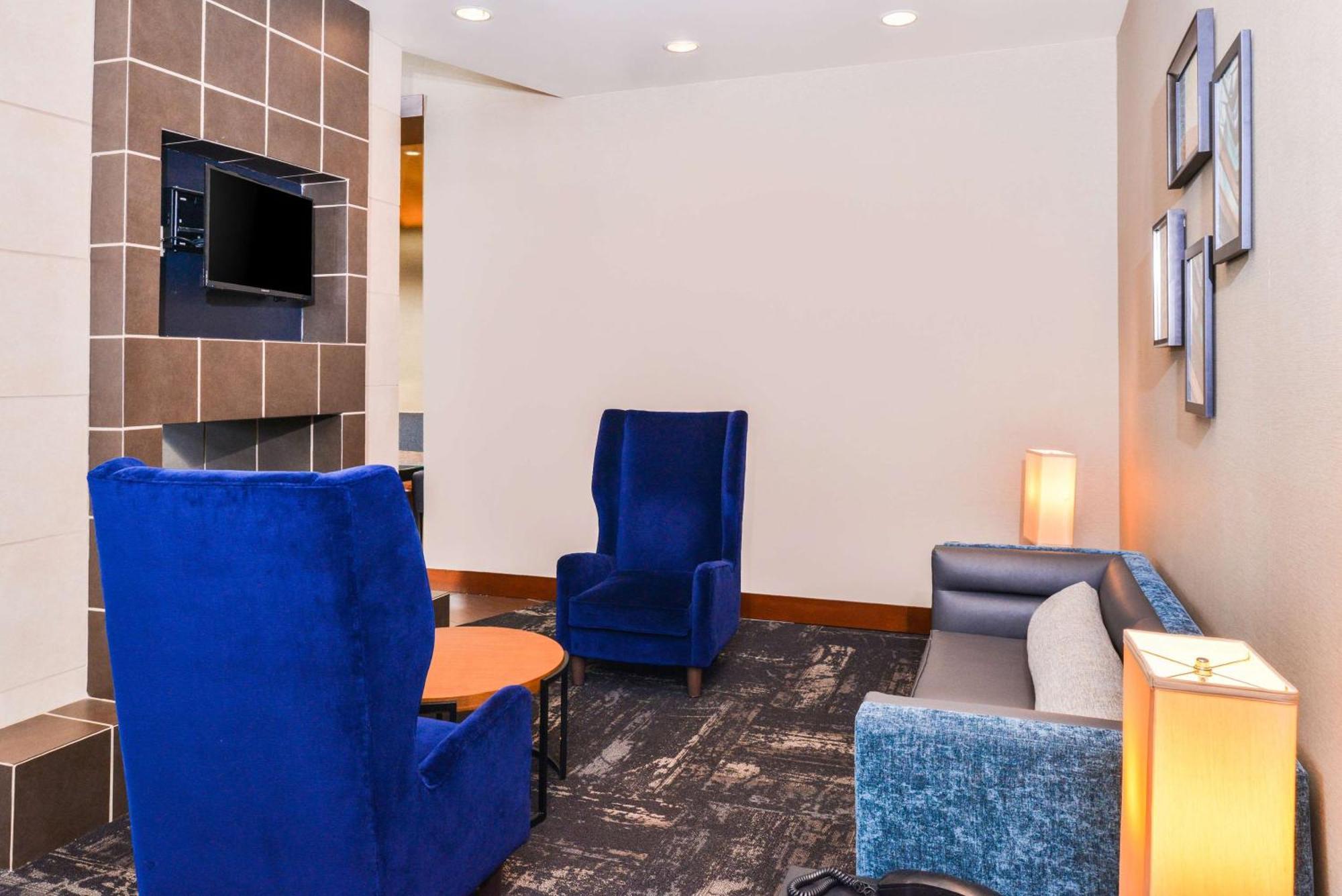 Hyatt Place צ'סאפיק מראה חיצוני תמונה