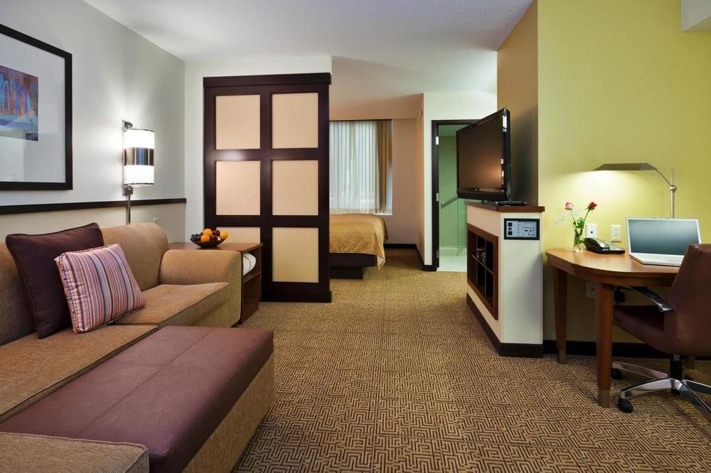 Hyatt Place צ'סאפיק מראה חיצוני תמונה